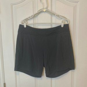 Title 9 Anti-Running 7" Shorts